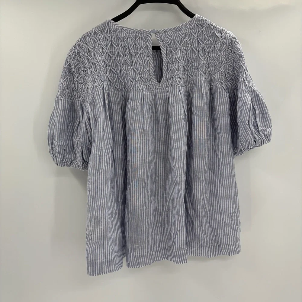 Anthropologie Textured the Liza puff sleeve smocked Blue Striped Blouse small - Picture 9 of 16